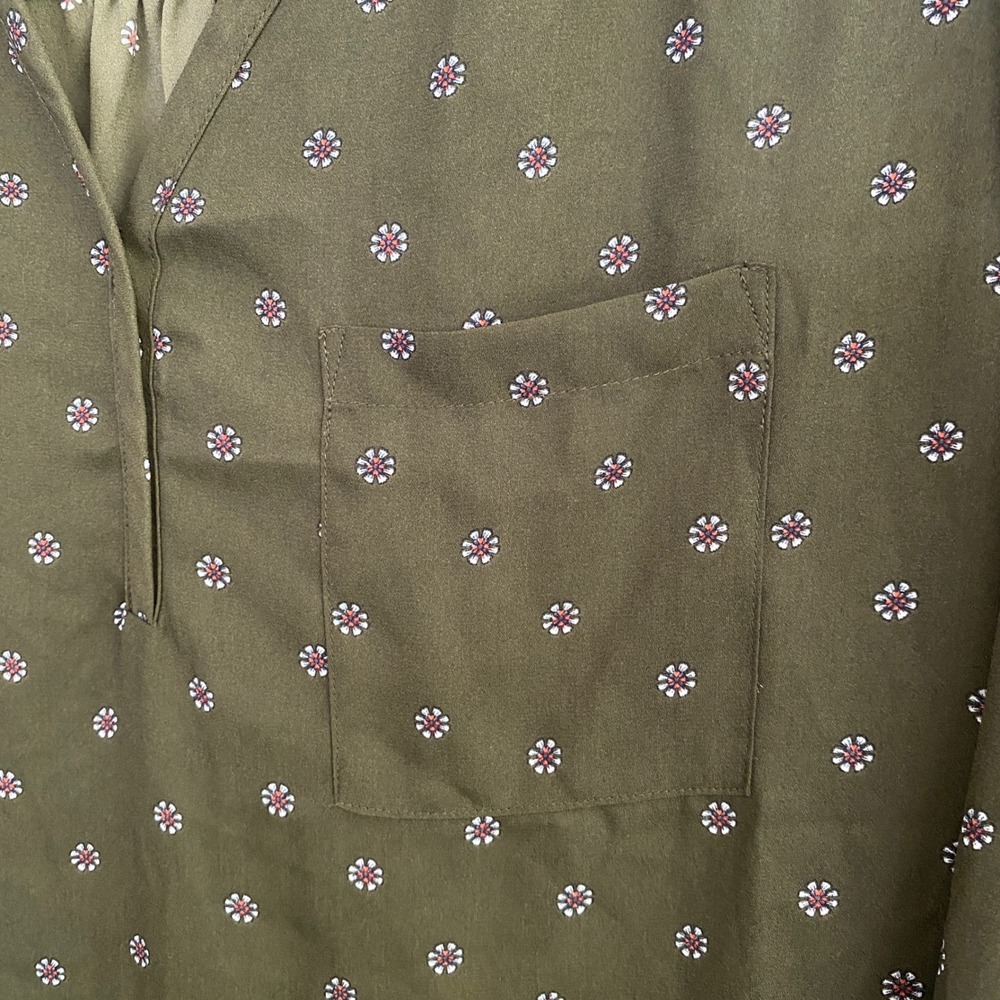 Pleione Prairie Cottoagecore Lightweight Henley Blouse Womens L Green Floral LS - Picture 6 of 9